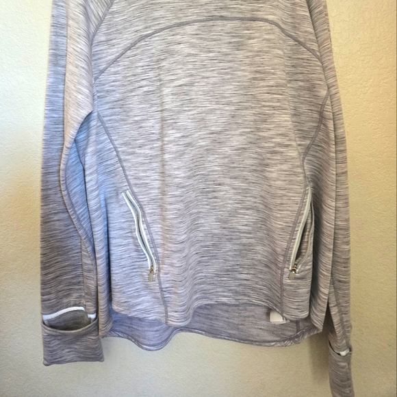 GapFit XL Hooded Sweater - Picture 3 of 4